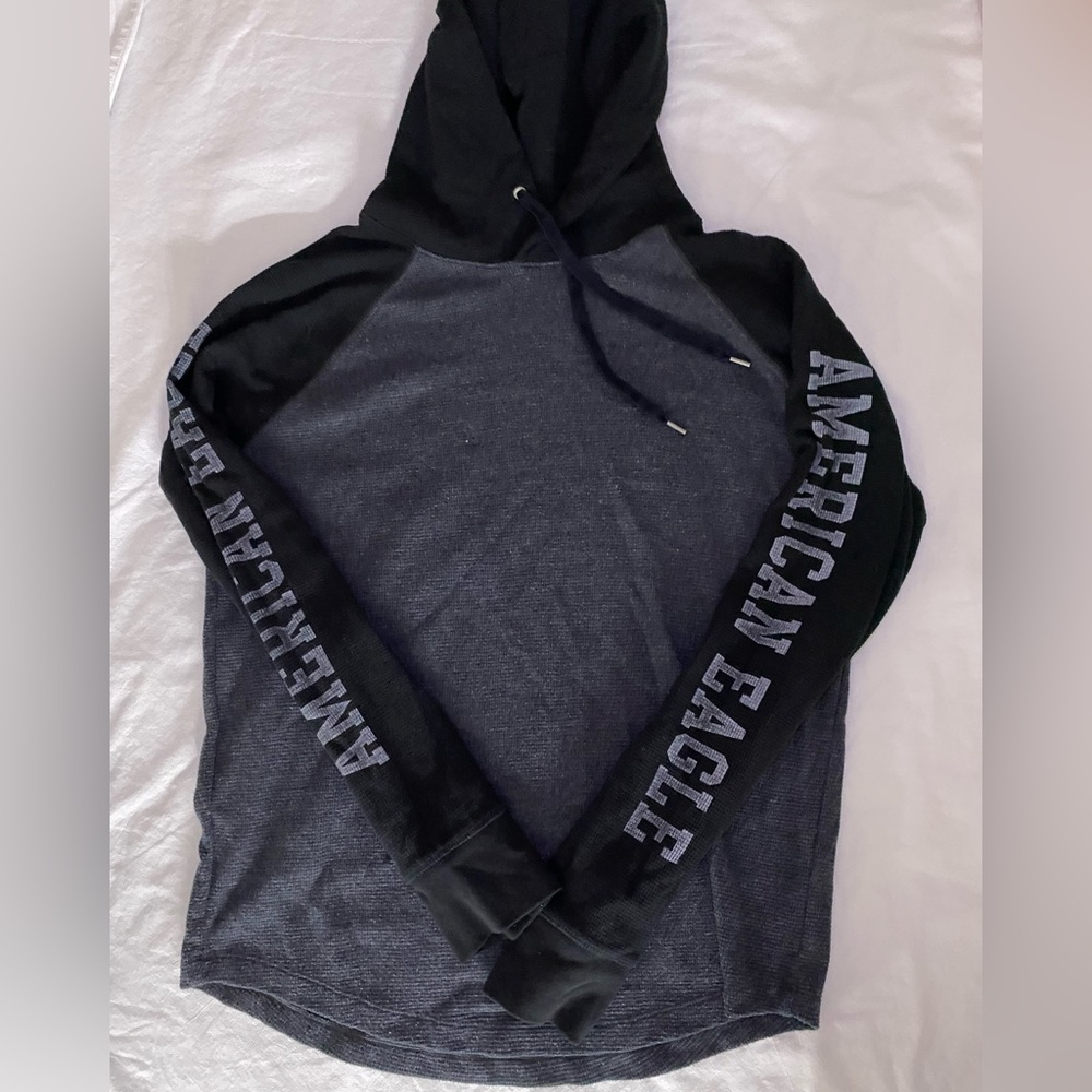 American eagle sweatshirt